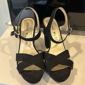 Anne Klein block heel